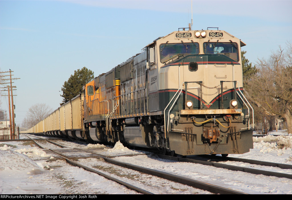 BNSF 9645 & BNSF 9938